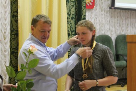 Поздравляем с награждением ведомственными наградами Аветикова Артема,Бондаренко Людмилу и Гладких Анну!