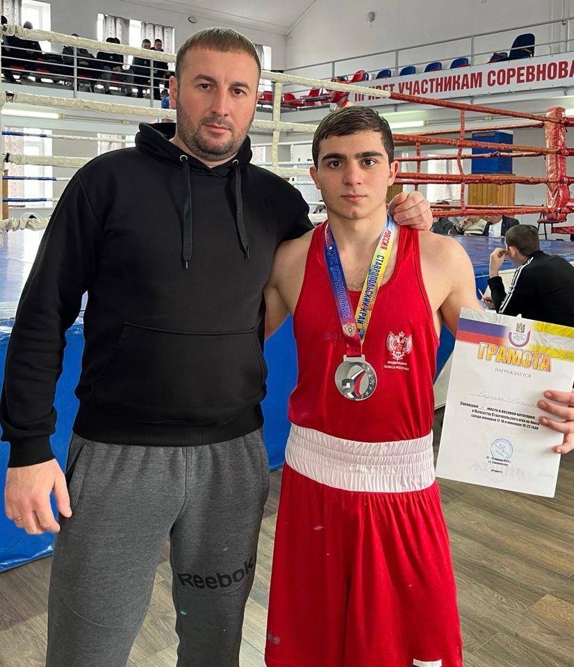 Чемпионат Ставропольского края по боксу среди мужчин и Первенство Ставропольского края по боксу среди юниоров 17-18 лет и юниорок 19-22 года