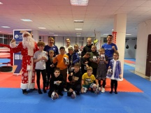 Рождественская тренировка с Дедом Морозом в «Академии Спарта»!